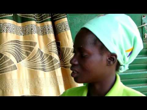 Vidéo: Alimentation Complémentaire De L'enfant Par Mois