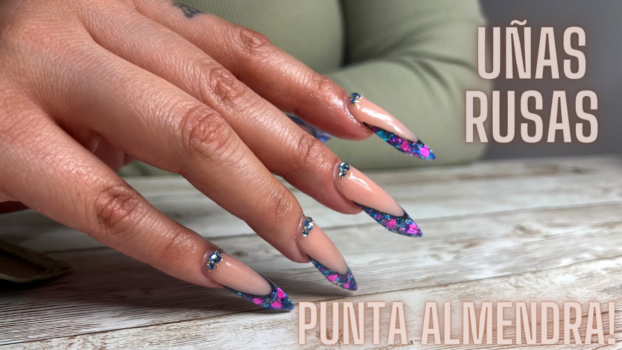 Uñas Rusas Punta Almendra/ Uñas Acrílicas con French/ Uñas Punta Almendra/ Russian Almond Nails