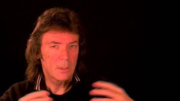 STEVE HACKETT - Discusses 