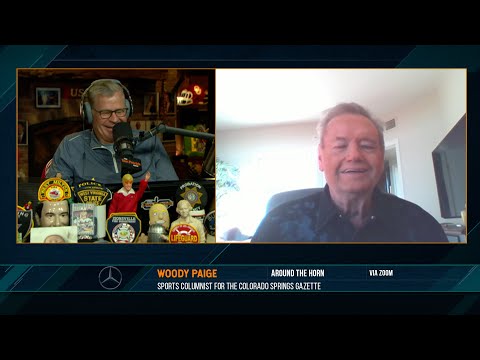 Video: Woody Paige Nettowaarde: Wiki, Getrouwd, Familie, Bruiloft, Salaris, Broers en zussen