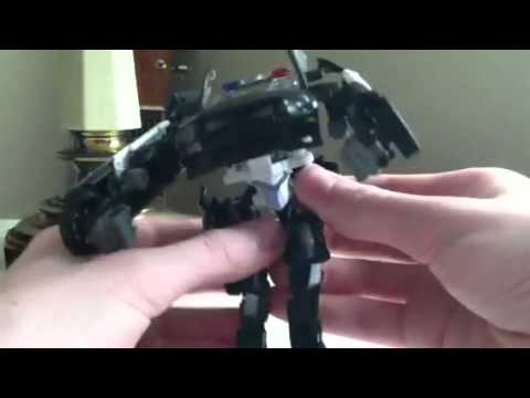 Transformers DOTM Deluxe Class Barricade Review 