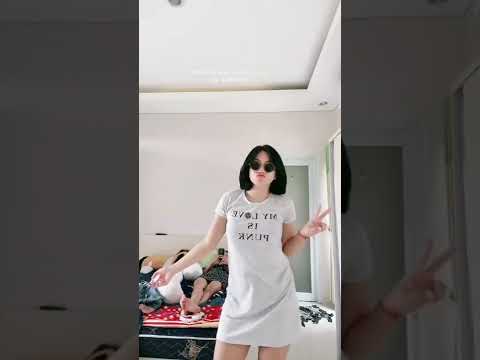 GEBOY MUJAER VIRAL TIK TOK!!! Goyang geboy mujaer tante daster