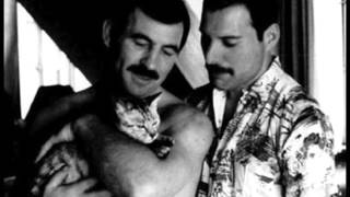Freddie Mercury - Delilah (Innuendo album ) chords