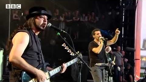 System of A Down   Radio Video at Reading Festival 2013   YouTube