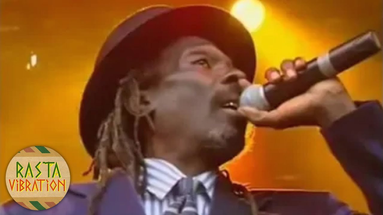 Culture - International Herb (Live at Reggae On The River)