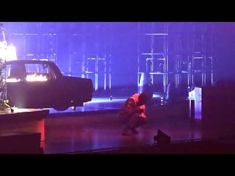Twenty One Pilots - Levitate (Live In Dallas, TX American Airlines Center November 7, 2018)