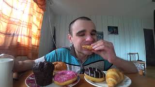 видео: МУКБАНГ АСМР МАФИН ШОКОЛАДНЫЙ / ПОНЧИКИ / Donuts / КРУАССАНЫ / БЕРЛИНЕРЫ / КОФЕ/ EATING ASMR Mukbang картинка: МУКБАНГ АСМР МАФИН ШОКОЛАДНЫЙ / ПОНЧИКИ / Donuts / КРУАССАНЫ / БЕРЛИНЕРЫ / КОФЕ/ EATING ASMR Mukbang