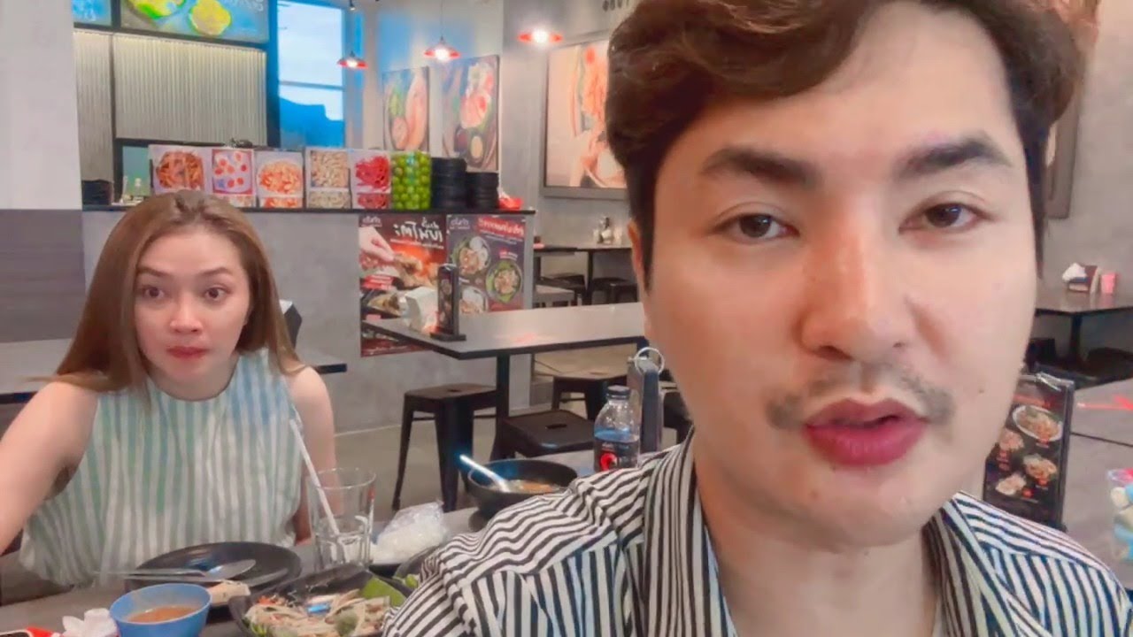 ทานข้าวก่อนไปงานกับแอนอรดี