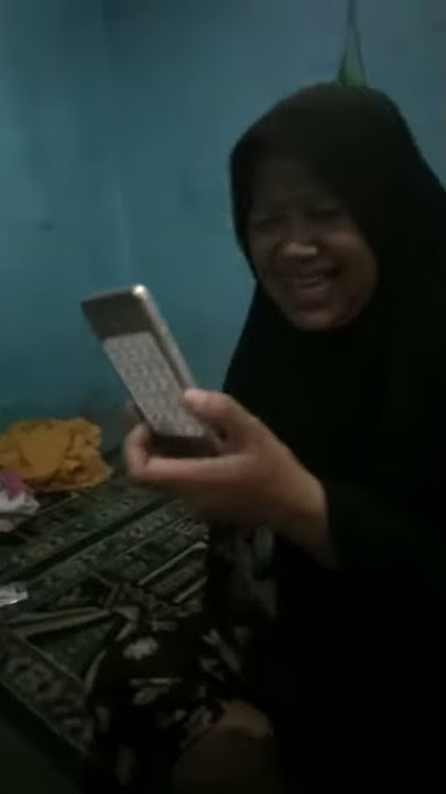 Ngetawain Menyengsarakan Rakyat