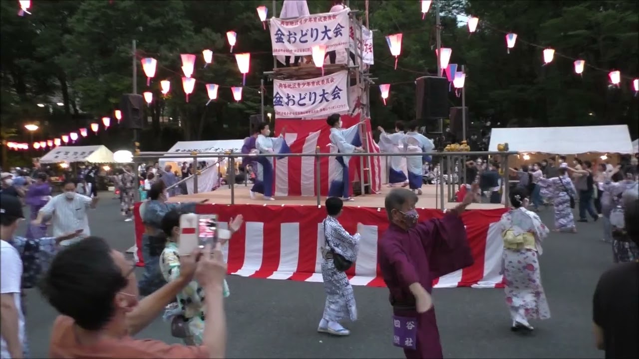 Girls 盆踊り TRF「EZ DO DANCE」で盆踊り で盆踊り 【渋谷 宮下パーク盆踊り