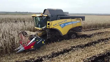 GEBR JANSEN VLAGTWEDDE AAN HET MAIS DORSEN MET EEN CX780 IN NATTE OMSTANDIGHEDEN