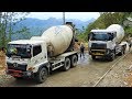 Ready Mix Cement Concrete Mixer Truck Pouring Concrete Hino 500 Quester CWE 280