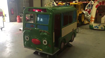 Northern Leisure BusyBuses Kiddie Ride (RARE 3-SEATER VIDEO OPTION!)