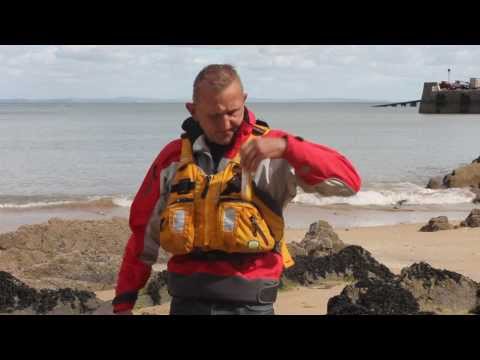 RNLI Kayaking Tips: Calling for Help