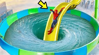 Spider-Man's Amazing Water Slide Challenge with Ragdolls and Sharks in GTA 5  in Swimming Circle Resimi