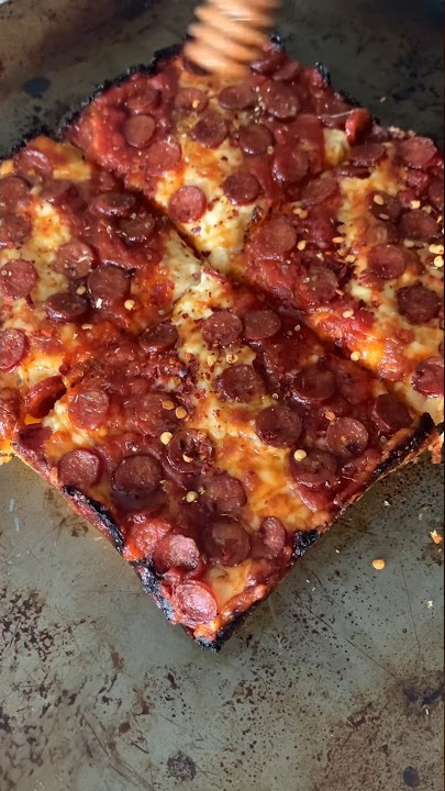 Detroit Style Pizza — Brian Lagerstrom