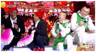 韩德君哈德森登上辽宁春晚 宝宝兄弟 vs Panda父子！可不咋的～