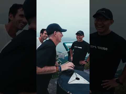 Thomas visits Hong Kong with Mount to Coast