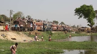 Per Bahn zu Shiva und Buddha - Eine Reise von Indien nach Nepal