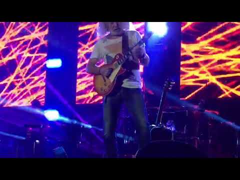 El Barrio "Al sur de tu cama" solo de guitarra - YouTube