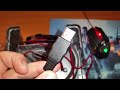 Controller-ul de pe fir:
- Mic On/Off
- Volume On/Off
- Volume +/-
