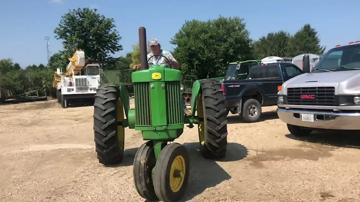 JOHN DEERE 720 For Sale