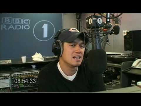 Moyles - Nick Grimshaw on the phone (Web Streaming Mon 13 Jul 08:47-08:57)