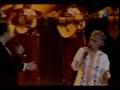 Eugenia y Fernando cantan popurri mexicano