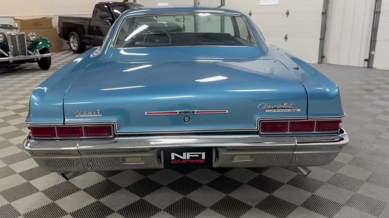 1966 Chevrolet Impala SS C3927 Cold Start & Walk Around
