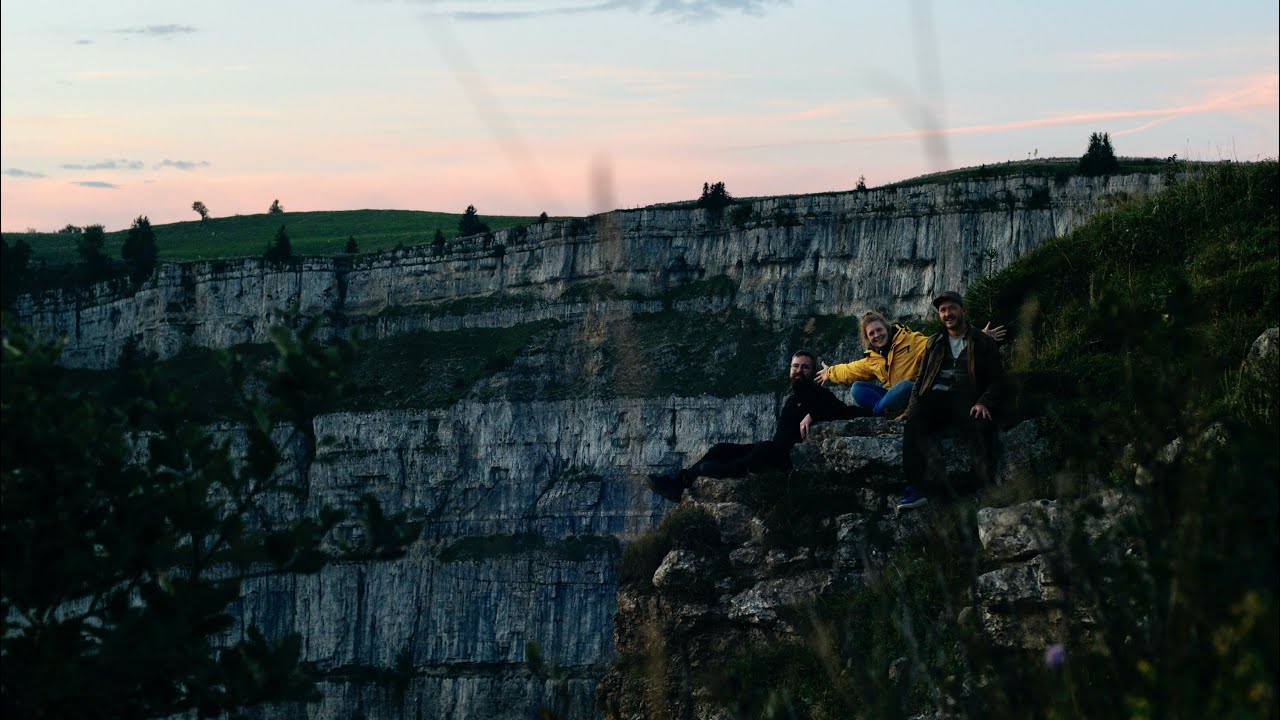 Extreme Dining at Creux du van