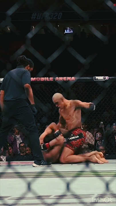 Alex Pereira knocks out Magomed Ankalaev 💥🔥 #UFC #MMA #Knockout #AlexPereira #Ankalaev #UFCShorts