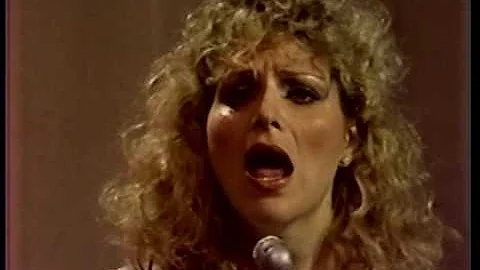 Roslyn Kind--1984 TV Interview and Song, "Dynasty"...