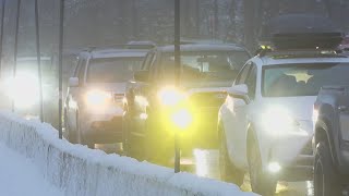 California Weather | Sierra snow storm delays travel, excites skiers