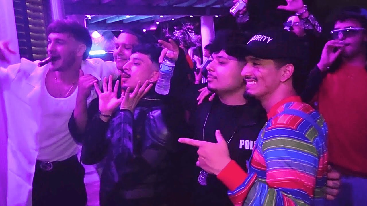 Я УСТРОИЛА САМУЮ БОЛЬШУЮ ВЕЧЕРИНКУ НА ХЭЛЛОУИН В ОСОБНЯКЕ!! (ПОЯВИЛИСЬ ПОЛИЦЕЙСКИЕ)