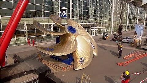 Amazing The Propeller Weighs 97 Tons On Ship. Ship Propeller Blade Balancing Control At Shipyard