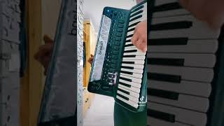 Roland fr8x- Na sianeczku sianie