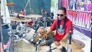 KEHILANGAN TONGKAT - Fendik Adella - LIVE GROBOGAN