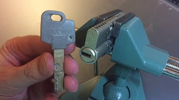 [208] Mul-T-Lock Interactive+ Euro Profile Cylinder Picked and Gutted