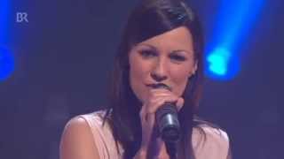 Christina Stürmer - Nie Genug (Acoustic) (Live@BR Abendschau)