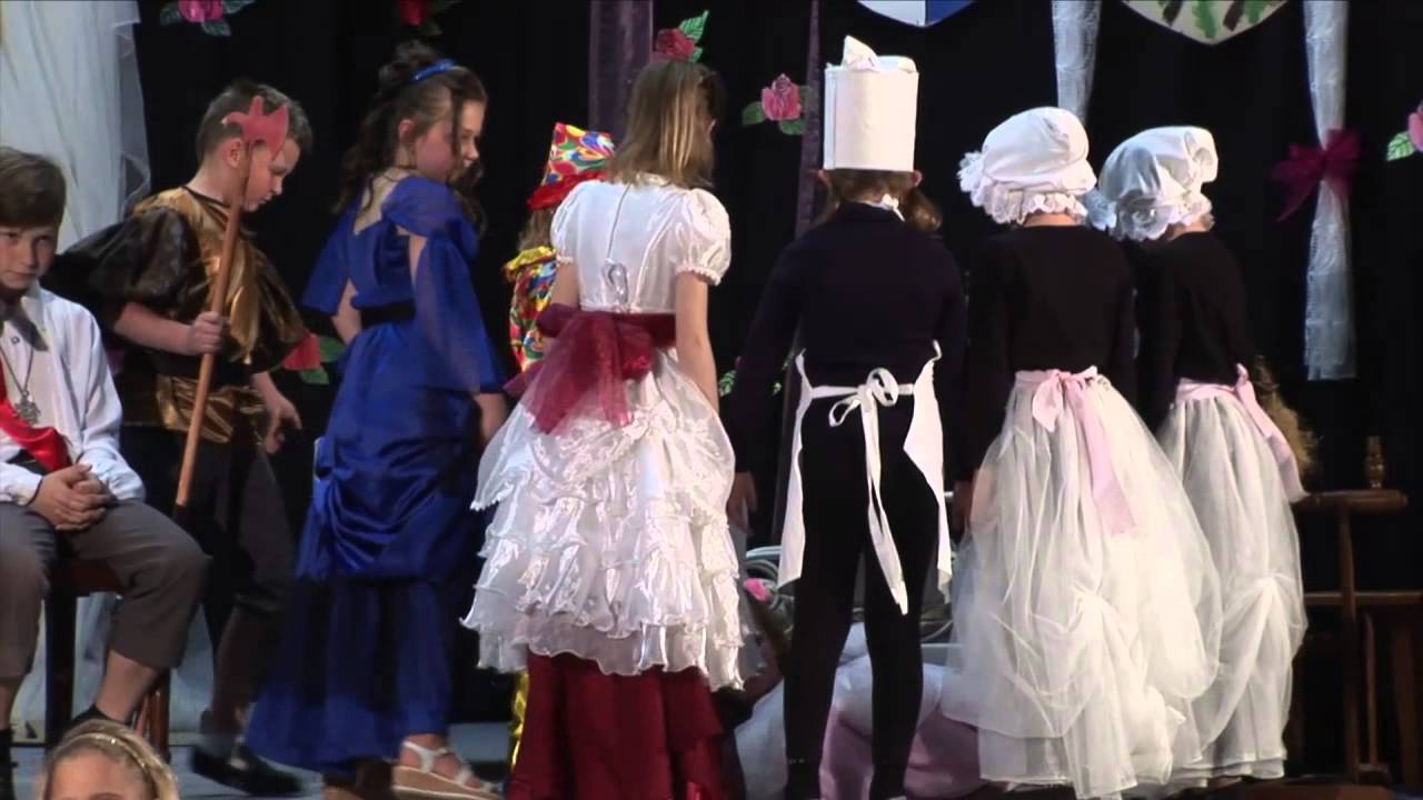 Šípkova Růženka - Operetka (ZŠ Čejč - FK Pomněnka)