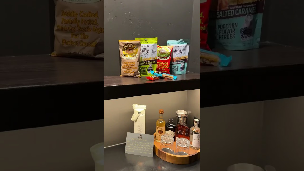 Вы можете поверить, какой вид открывается из моего номера в отеле?! 🤯 Вам ОБЯЗАТЕЛЬНО нужно остан...