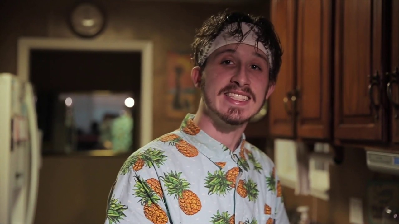 How to cut a Pineapple into slices, chunks or sticks - YouTube