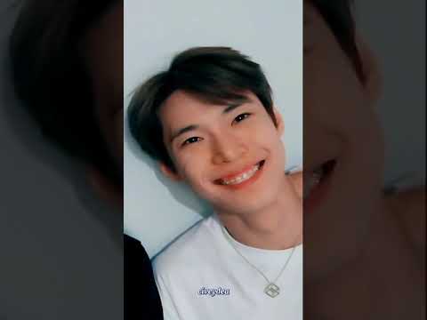 Doyoung Nct Nct127 Nctzen Gummysmile Kpop