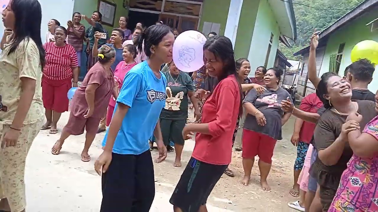 Lomba joget balon jemaat VIADOLOROSA kindandal😇