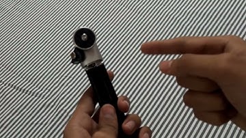 AmazonBasics Lightweight Mini Tripod (Best Camera Tripod Stand) 2019 Review!