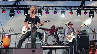 Samantha Fish “Lost Myself” New Orleans “Hogs for the Cause” 3/30/19 Samantha Fish at her best#2 chords