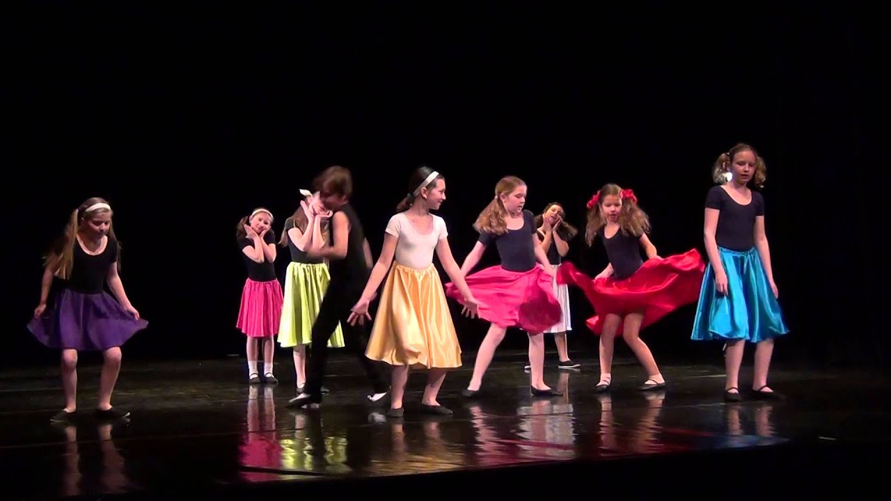 ZUŠ Na Popelce - taneční vystoupení na soutěži v Salesiánském divadle - Jsme parta správná