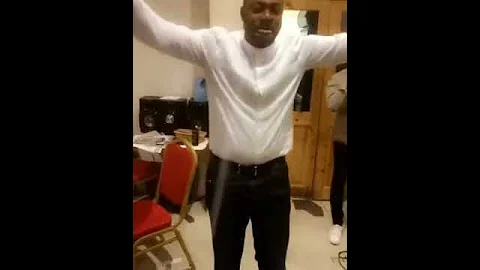 Odunlade Adekola shows he can really DANCE!
