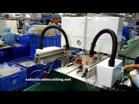 Fully Automatic Screw Locking Machine with Robot Arm