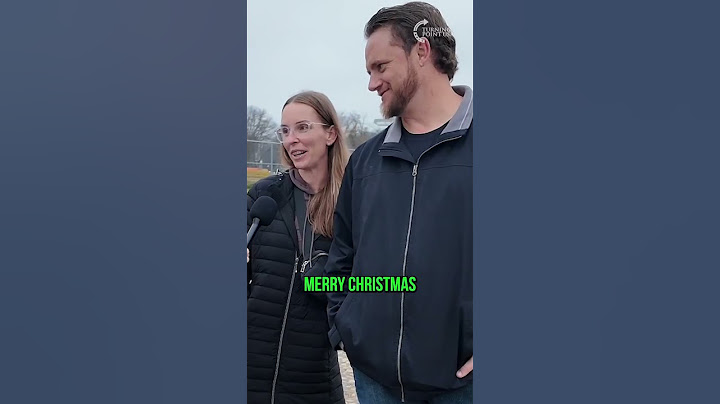 "Merry Christmas" or "Happy Holidays?" 🎄